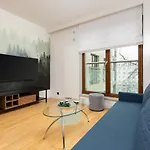 Appartement Park Arkadia With Parking Mokotow By Renters Varsovie
