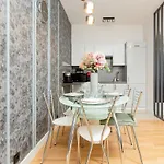 Appartement Park Arkadia With Parking Mokotow By Renters Varsovie